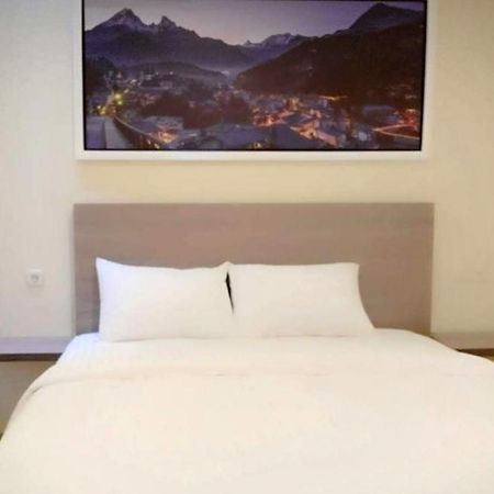 Twospaces Living At Maximus Inn Palembang Eksteriør billede